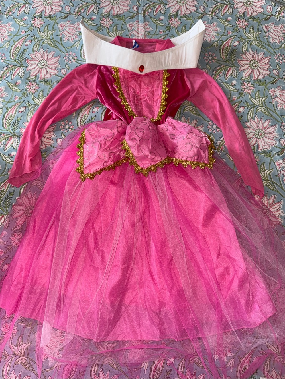 Girls Pink Sleeping Beauty Costume Dress with Tulle Skirt